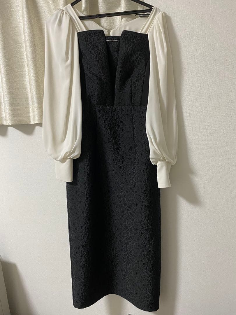 ワンピース Crillon Crystal Pearl Jaquard Dress