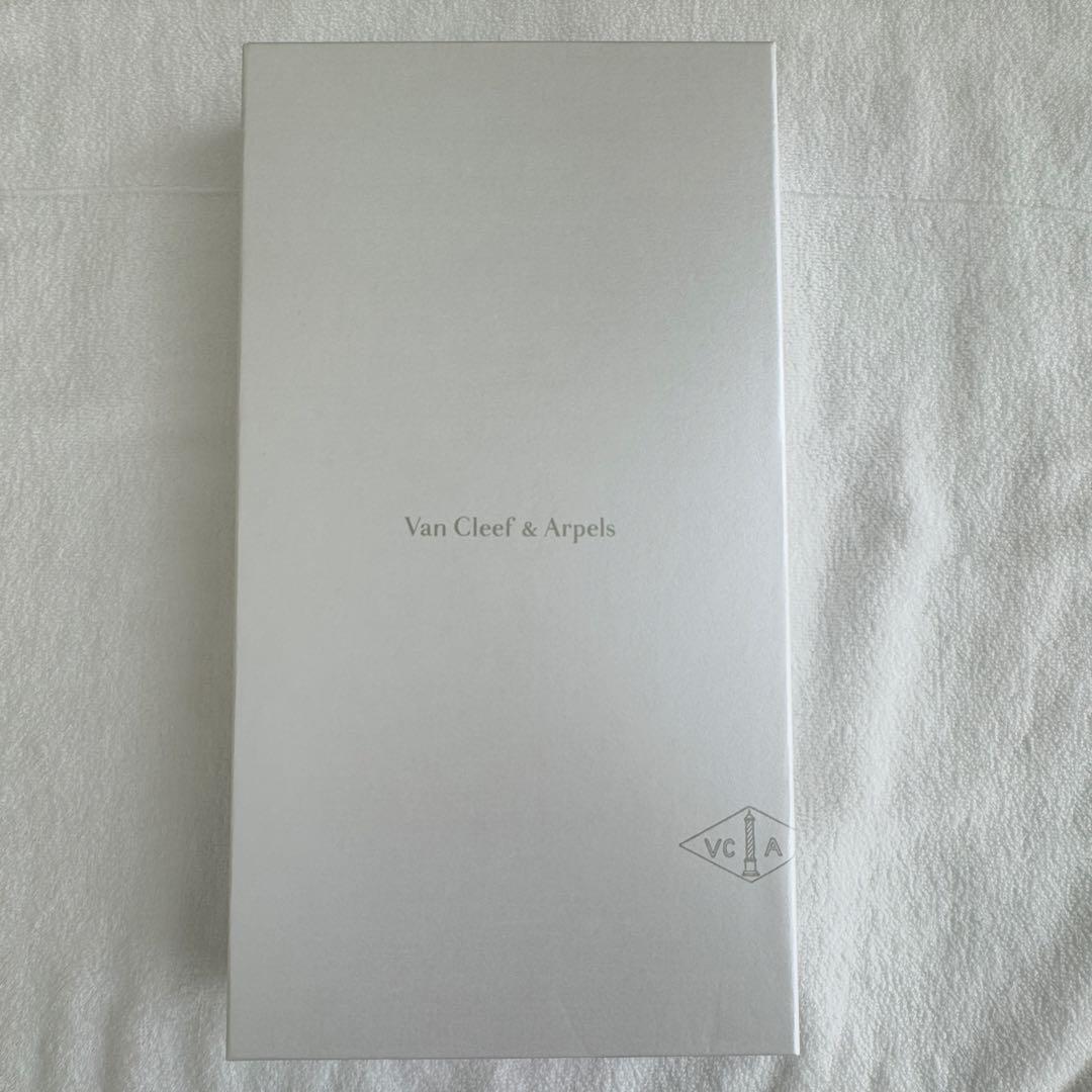 ヴァンクリーフ&アーペル　ジュエリーボックス　ネックレス空箱