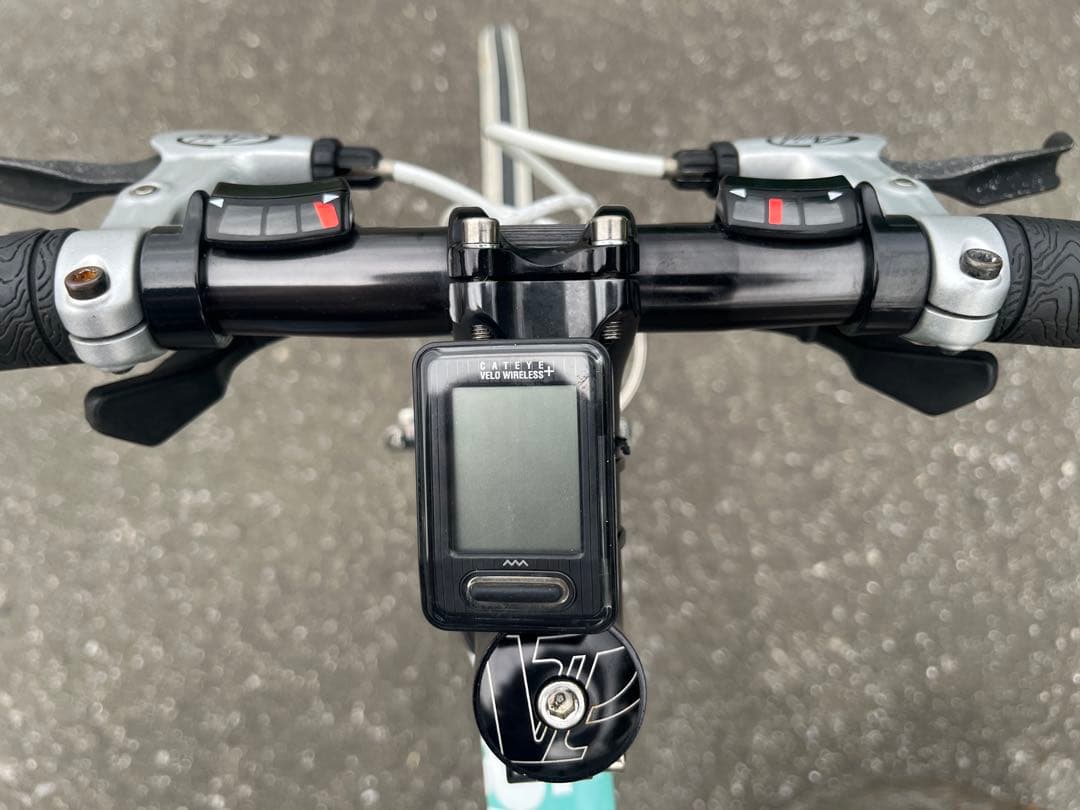 【QaDa】Bianchi ROMA 2 クロスバイク チェレステ