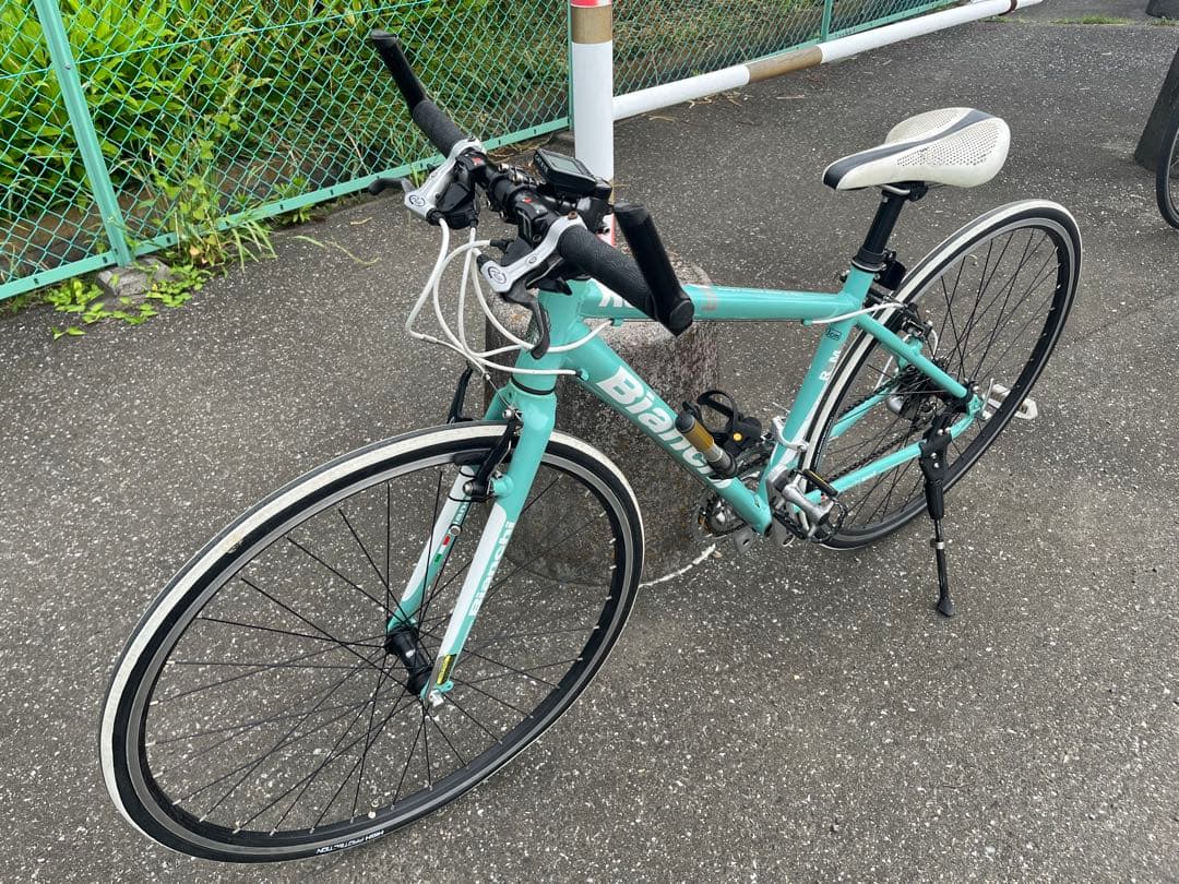 【QaDa】Bianchi ROMA 2 クロスバイク チェレステ