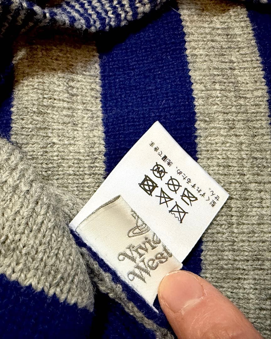 美品　Vivienne Westwood 耳あて付き ニット帽　ボーダー