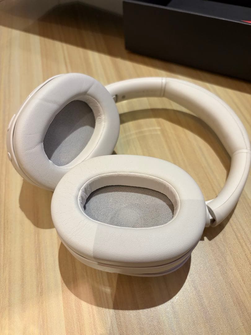 SONY WH-ULT900N ULT WEAR 重低音オフホワイト