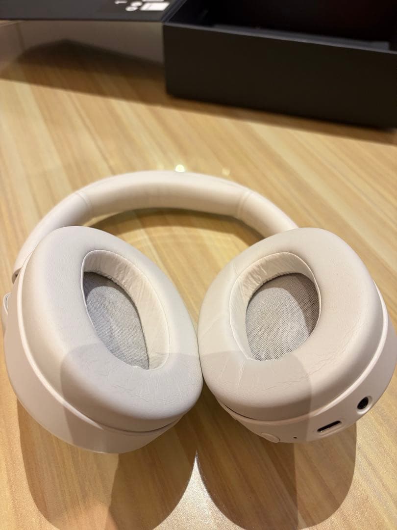 SONY WH-ULT900N ULT WEAR 重低音オフホワイト
