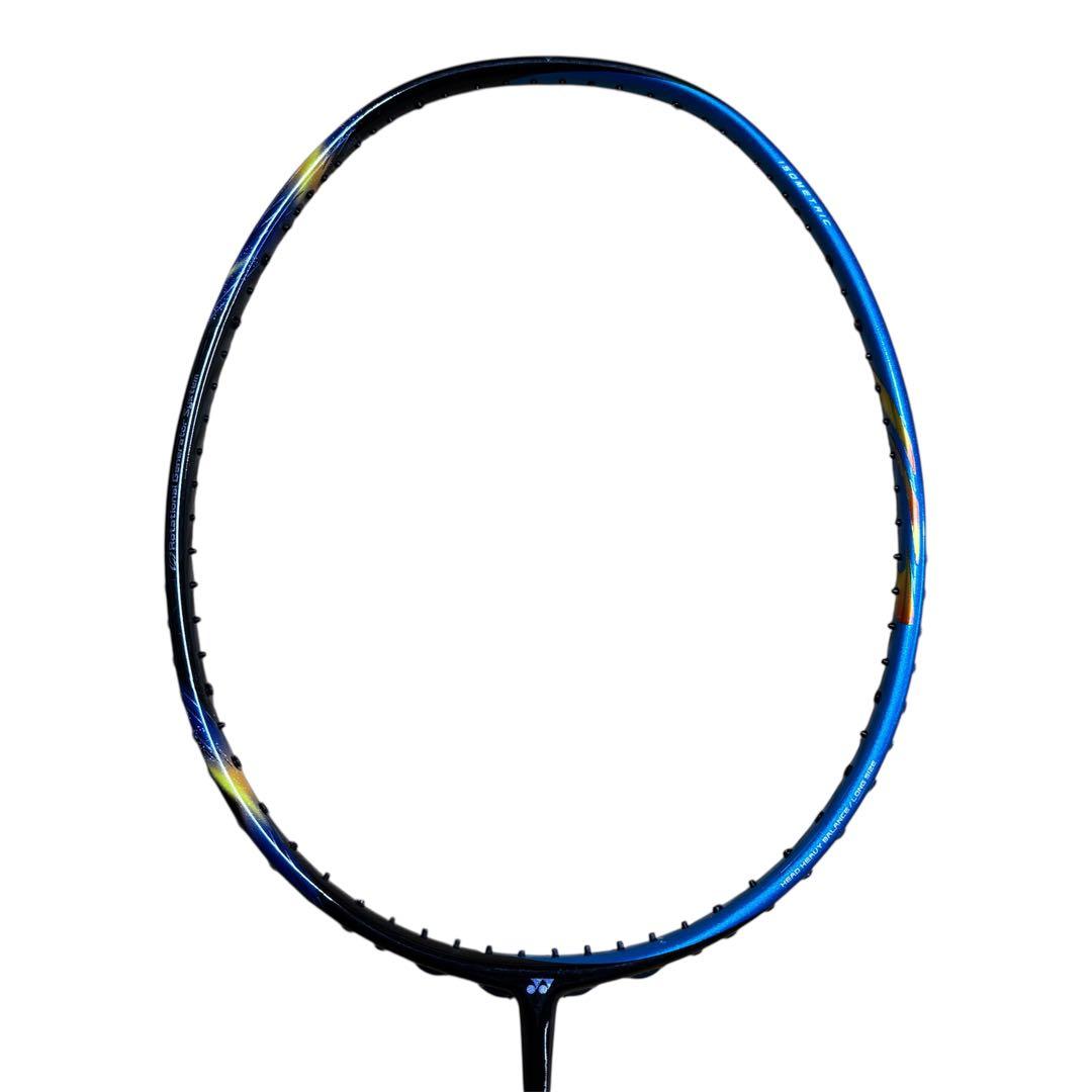 【廃盤品・美品】YONEX ASTROX 77 4UG5 バドミントン　青