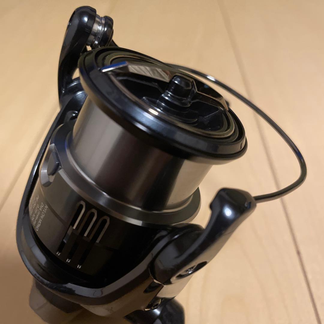 Vanquish 19スピニングリール c3000mhg