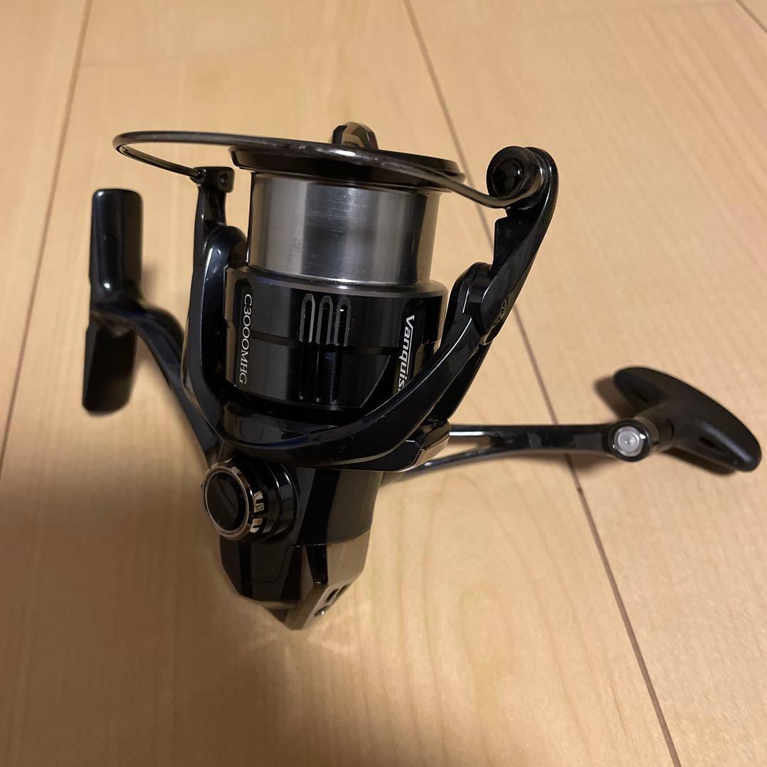 Vanquish 19スピニングリール c3000mhg