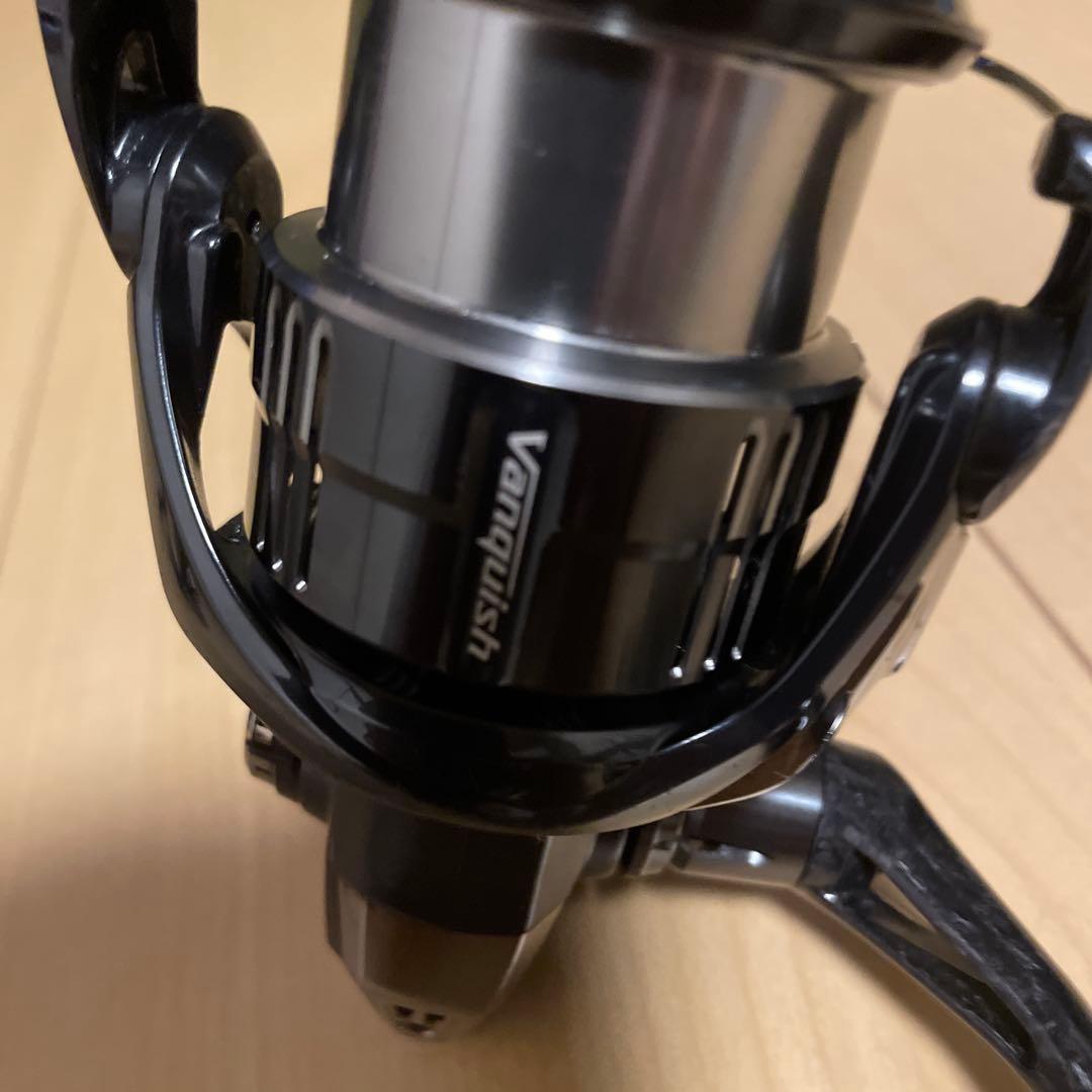 Vanquish 19スピニングリール c3000mhg