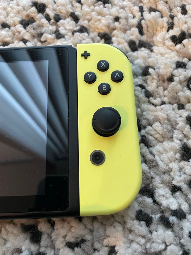 Nintendo Switch 本体 ピンク/イエロー　箱付き