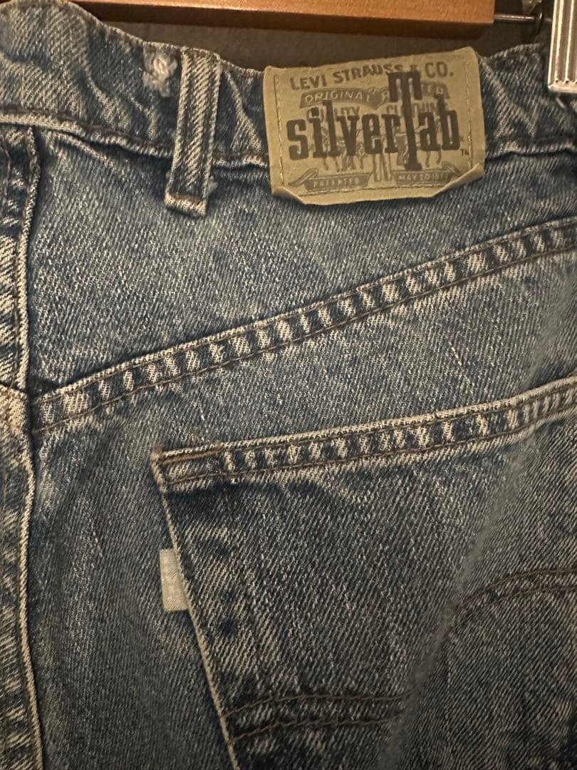 パンツ Levi's silver tab BAGGY