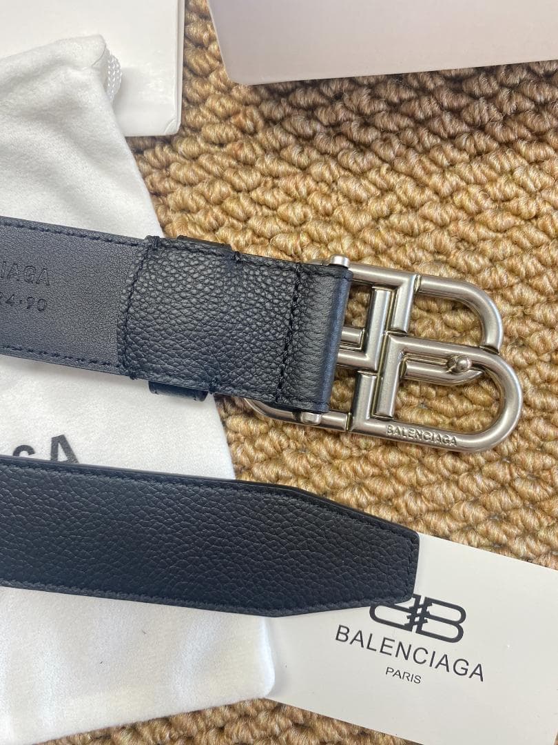BALENCIAGA BBロゴ ベルト シルバー金具