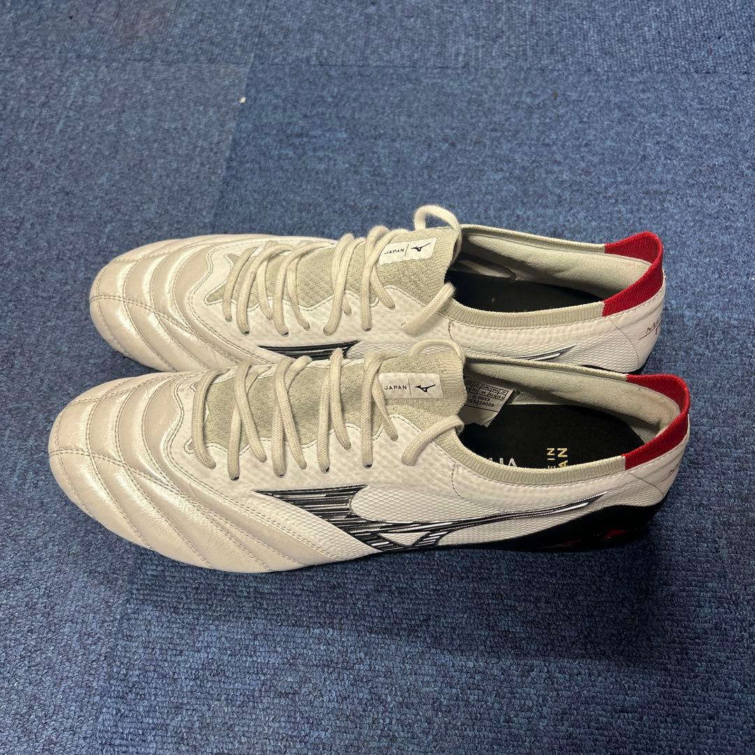 Mizuno Morelia neo4β 28.5㎝
