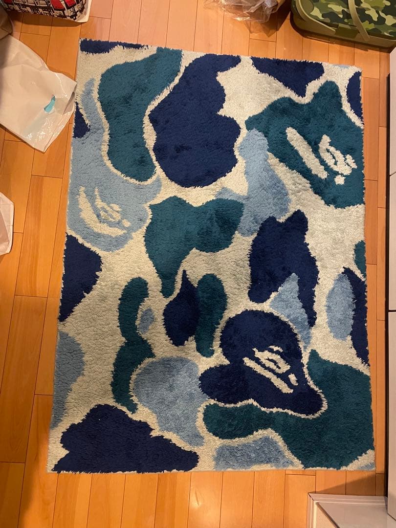 A BATHING APE アクリルラグ 約140x200cm