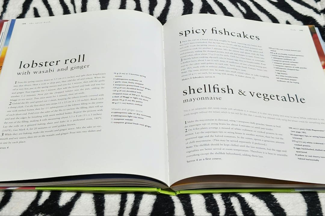 希少!! The Hamlyn Spice Book 洋書 スパイス