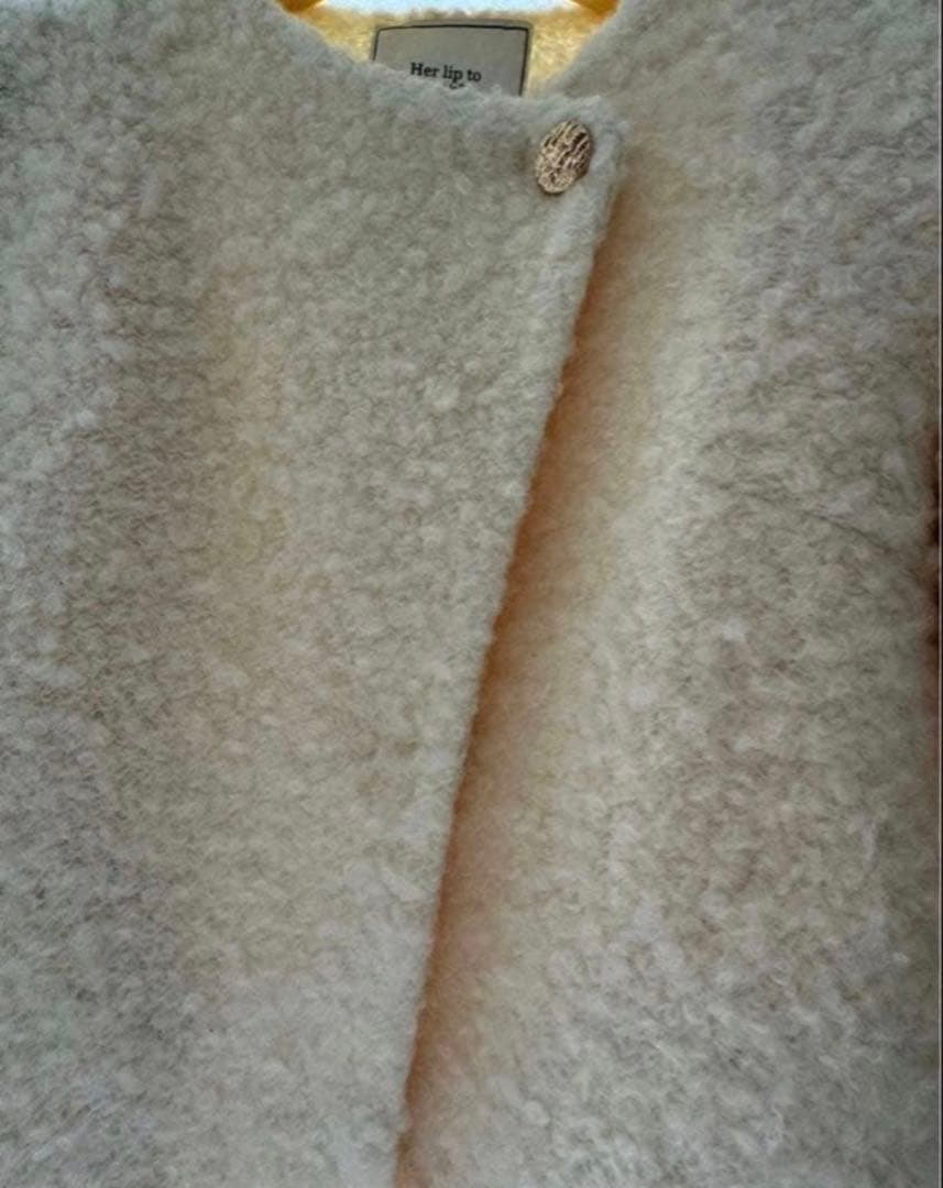 限定価格Herlipto Elise Boucle Peplum Coat