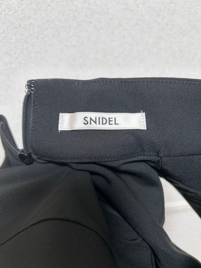 SNIDEL スナイデル　金ボタンジレワンピース