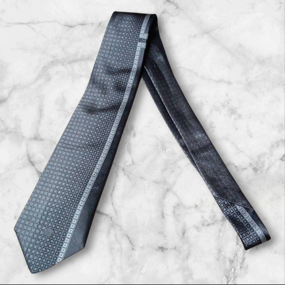 【美品】VERSACE ヴェルサーチ ネクタイ メデューサ シルバー