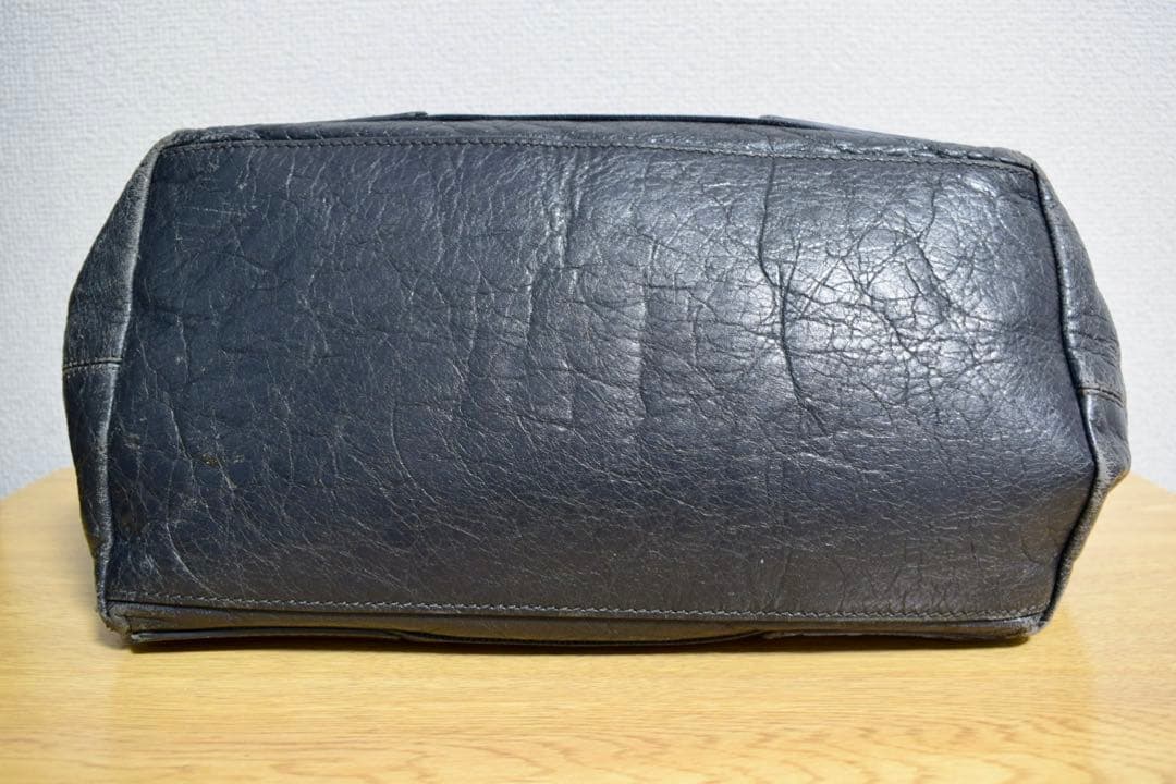 BALENCIAGA カバス レザー トート