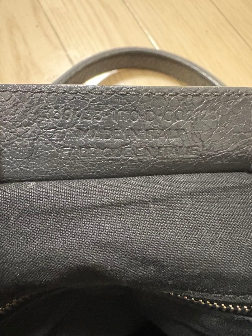 BALENCIAGA カバス レザー トート