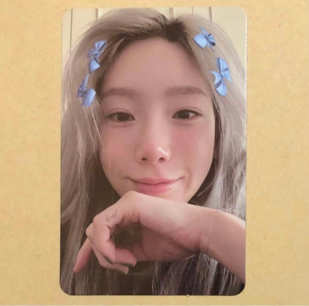少女時代 テヨン TAEYEON INVU ユニバ 特典 韓国盤 トレカ A