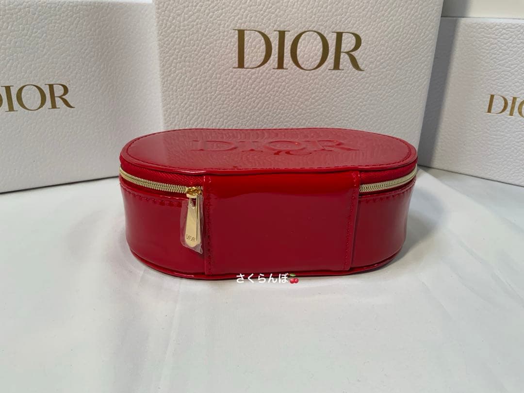 2025年　DIOR ノベルティポーチ　［新品未使用］エナメル　レッド値下げ