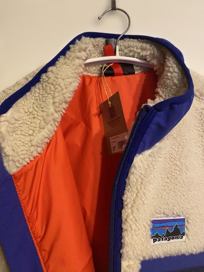 【新品】パタゴニアレトロx ベストダークナチュラルXL試着のみpatagonia