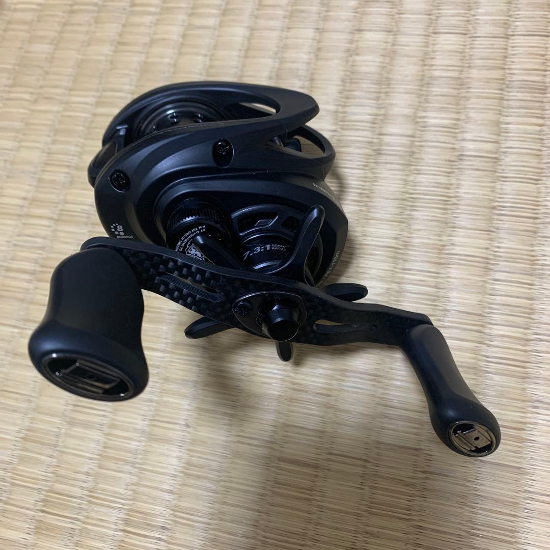 Abu Garcia ROXANI BC BF7 右ハンドル