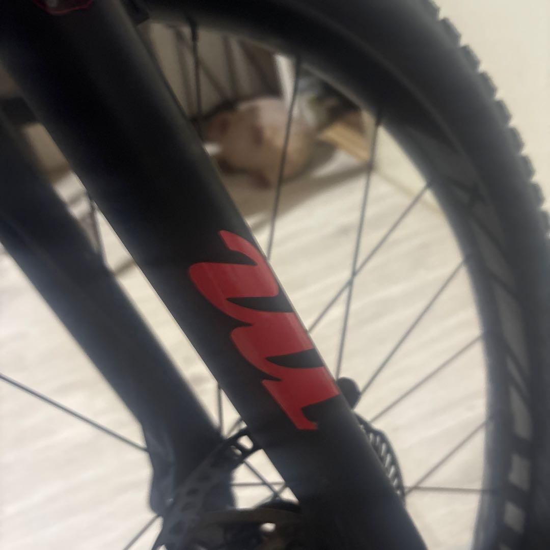 Manitou フォーク & スペシャライズドホイール27.5チューブラータイヤ