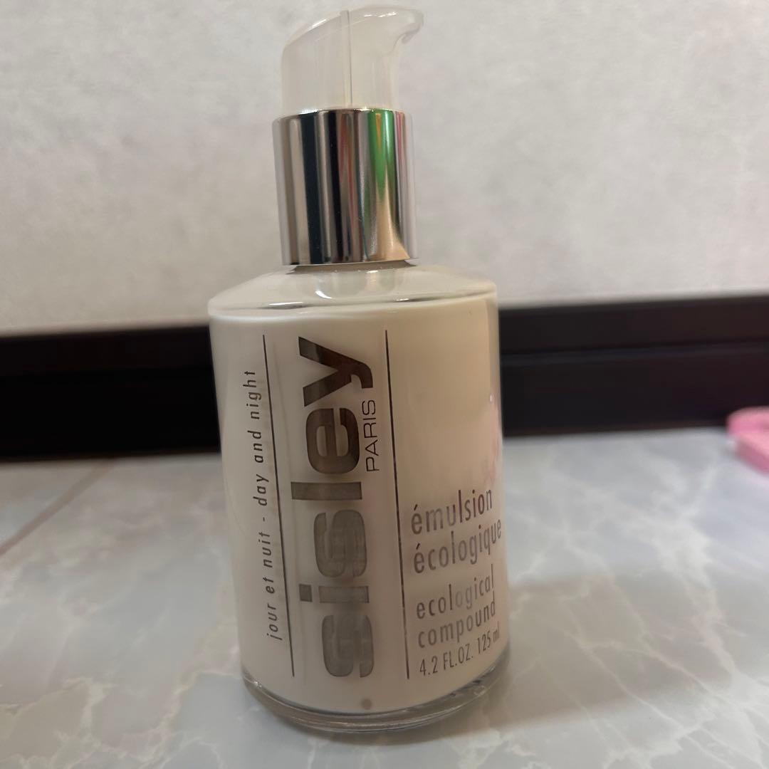 sisley エコロジカル コンパウンド 125ml
