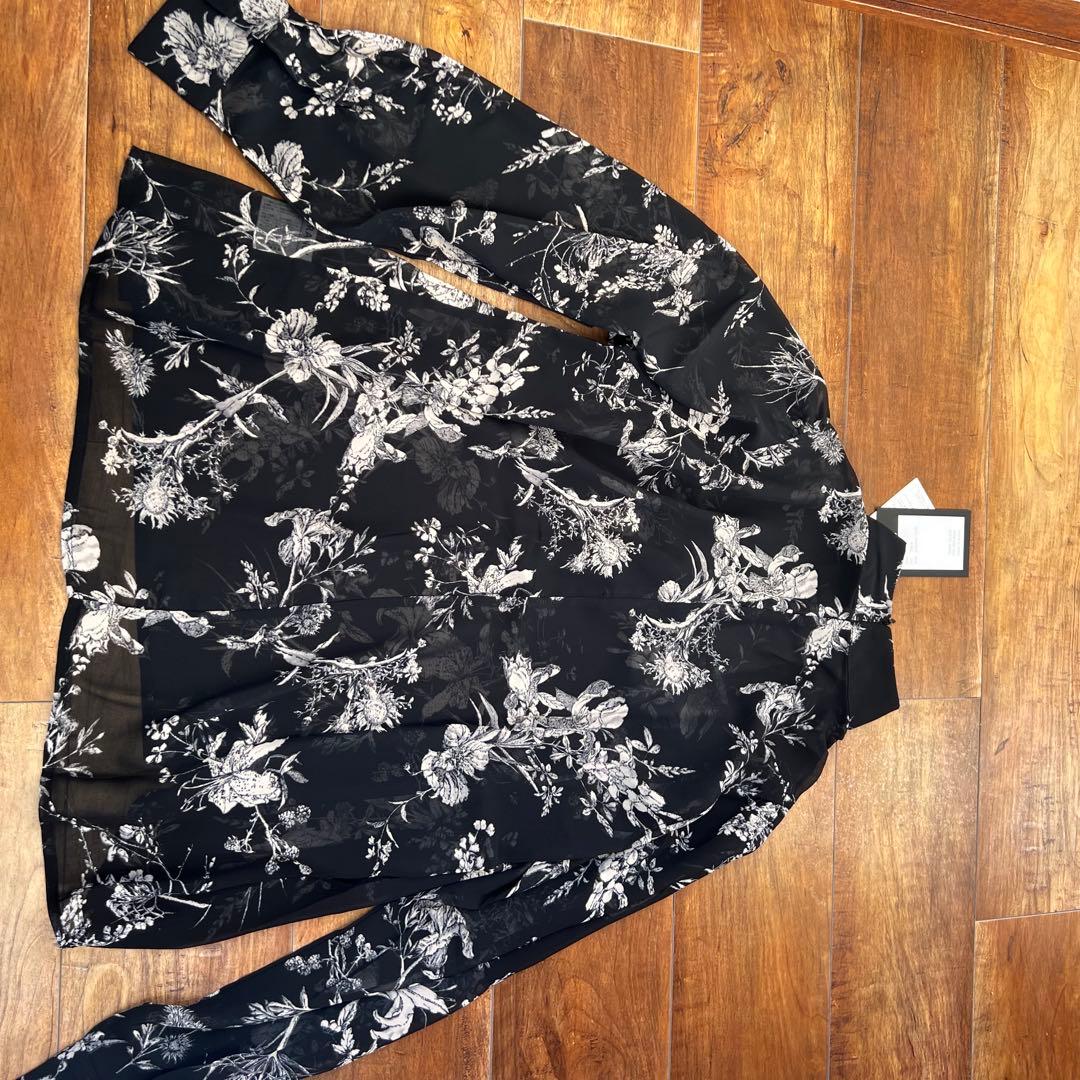 新品　ヤマダヤ　【TRANOI.】ボタニカルシアーブラウス