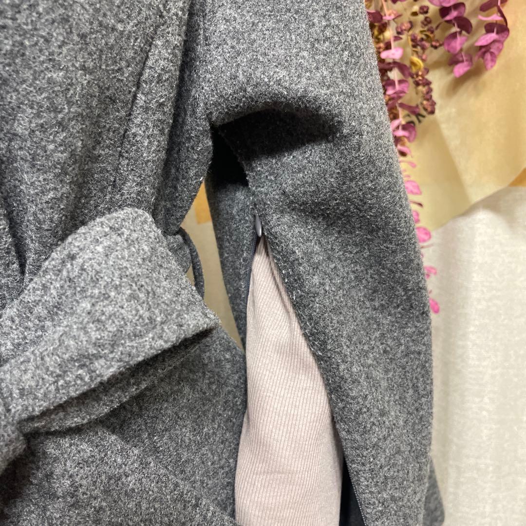 【美品】11%OFF！Louere ハイネックミドル丈コートＭ　スリットスリーブ