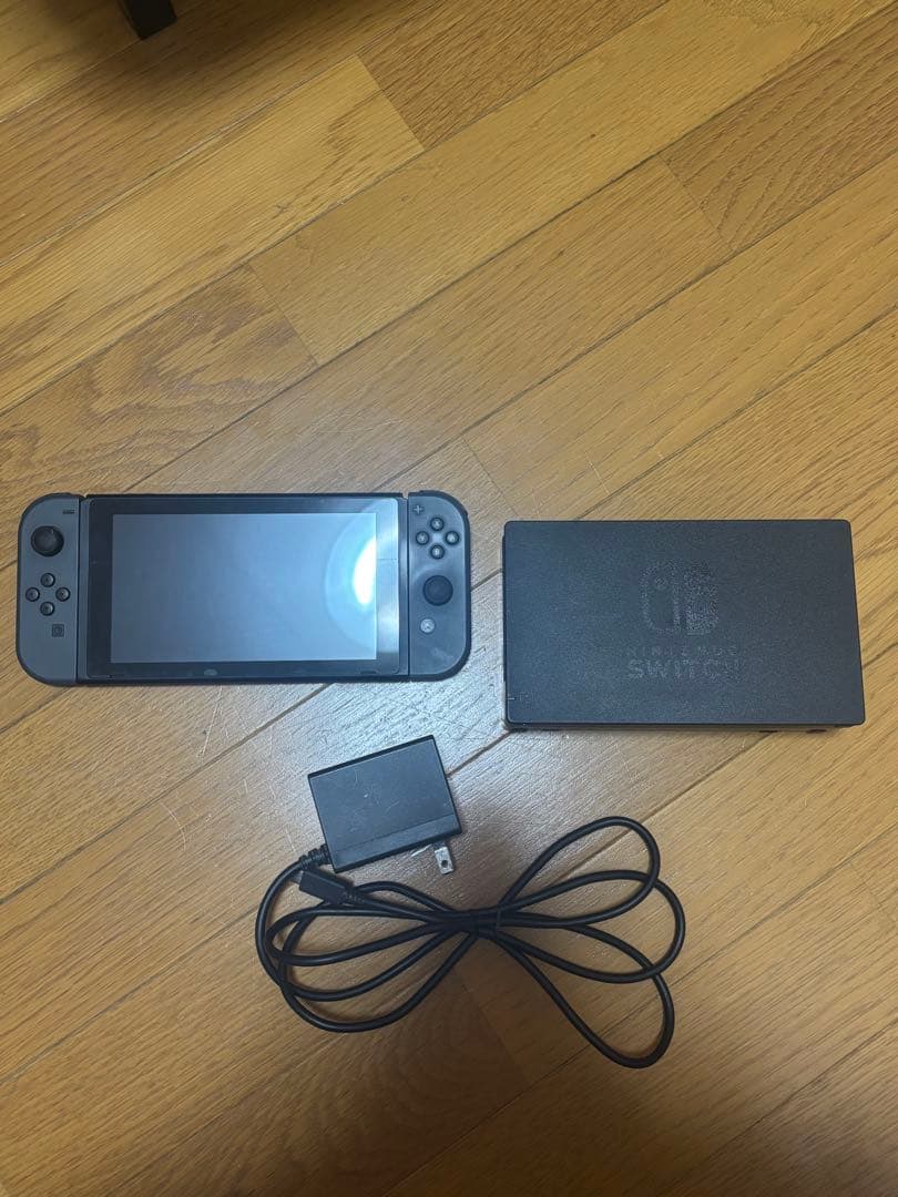 Nintendo Switch 本体 ブラックジョイコン付き