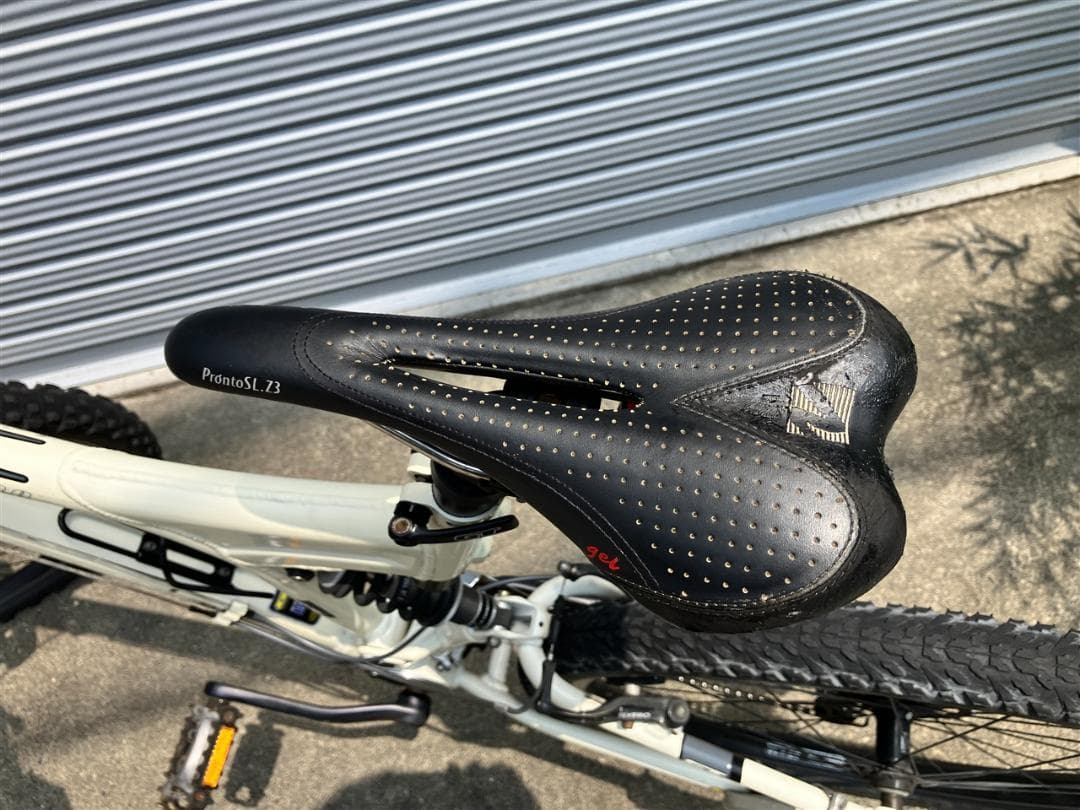 GT マウンテンバイク フルサスペンション 26インチ