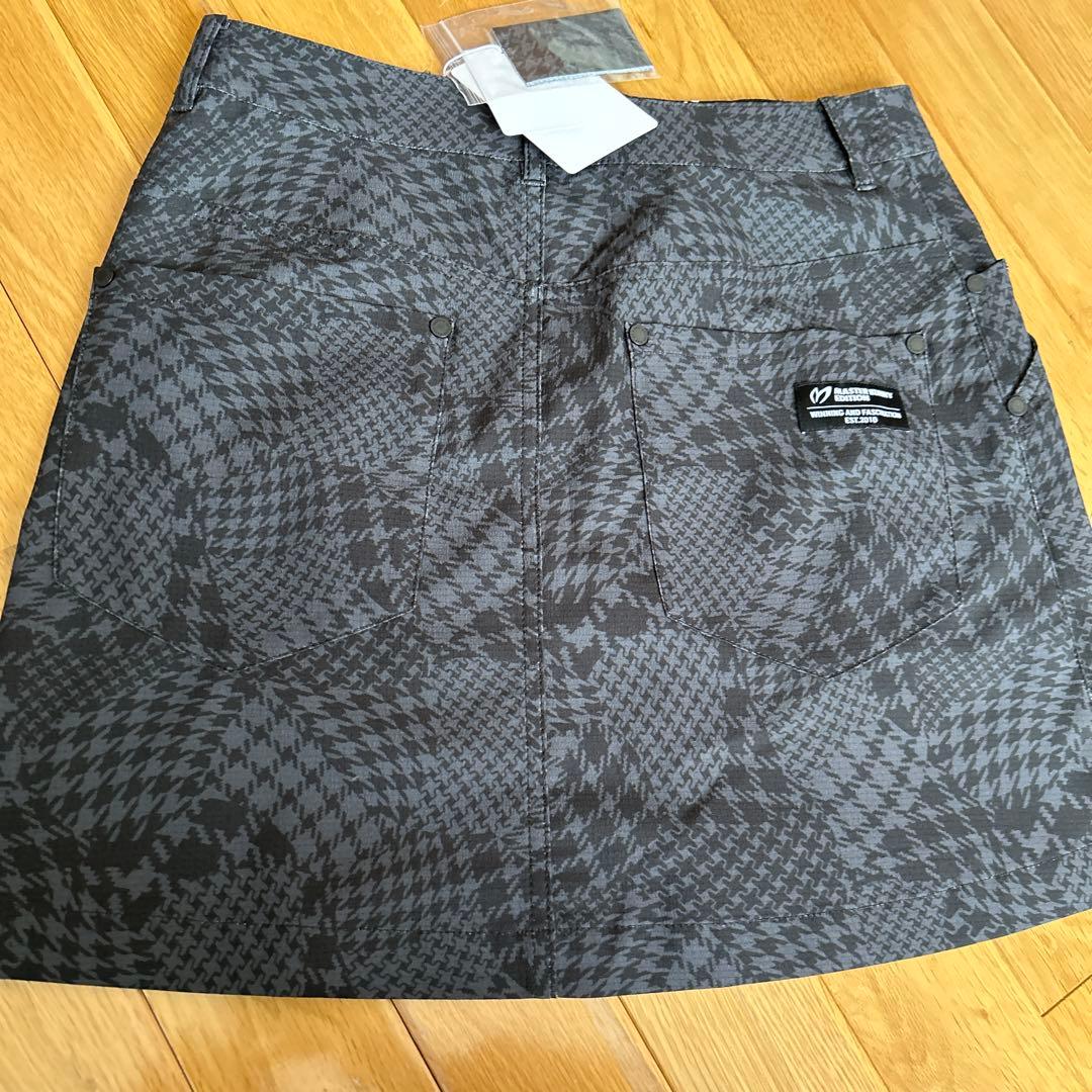 新品　マスターバニーエディション　スカート