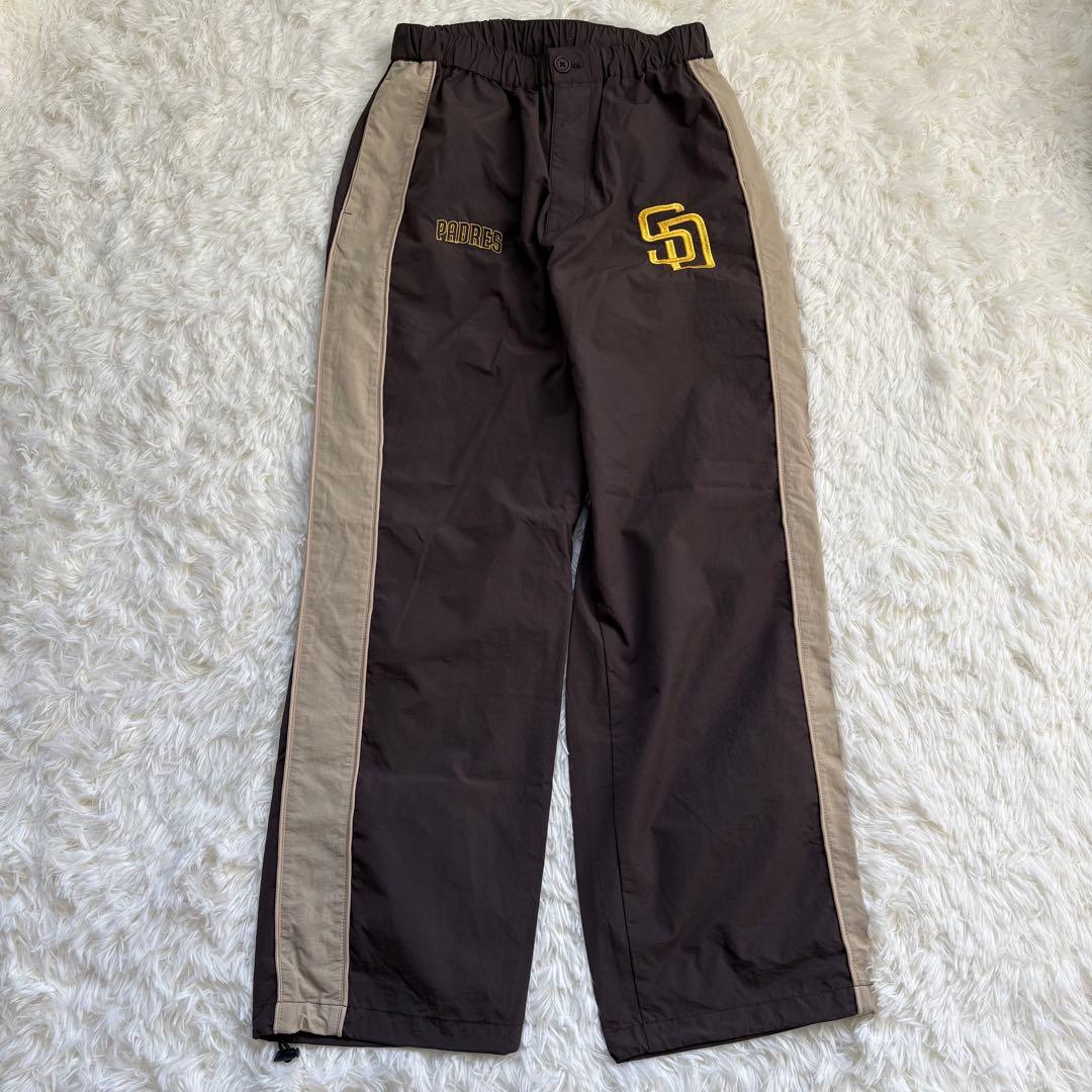 極美品　サンディエゴ・パドレス ジャケット　MLBセットアップ　上L 下M