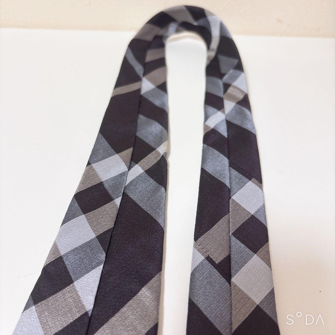 美品♡ Burberry バーバリー　チェック柄　ネクタイ　シル