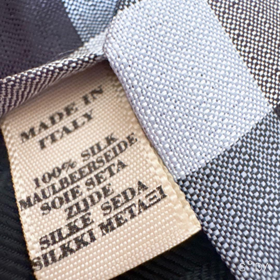美品♡ Burberry バーバリー　チェック柄　ネクタイ　シル