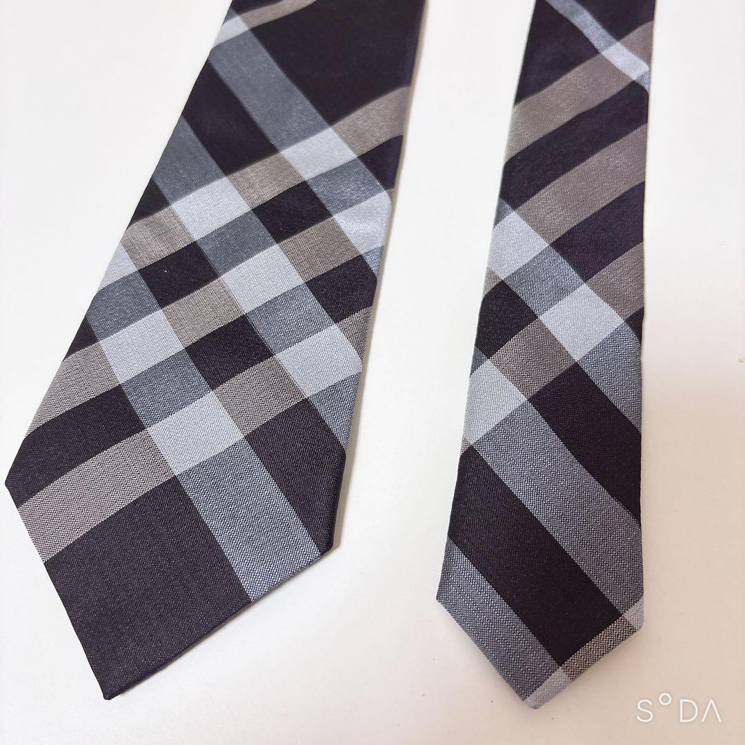 美品♡ Burberry バーバリー　チェック柄　ネクタイ　シル