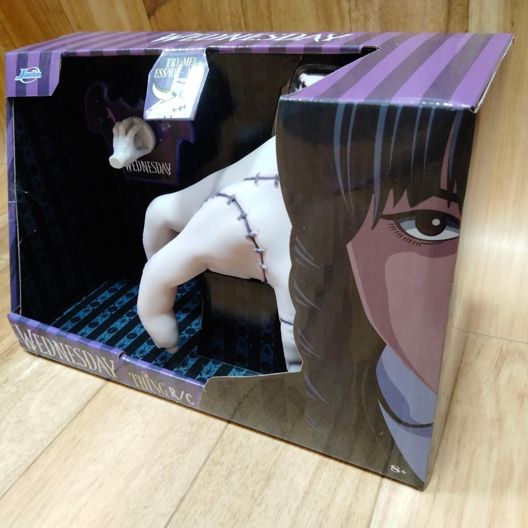 ラジコン ウェンズデー アダムス シング ファミリー ハロウィン