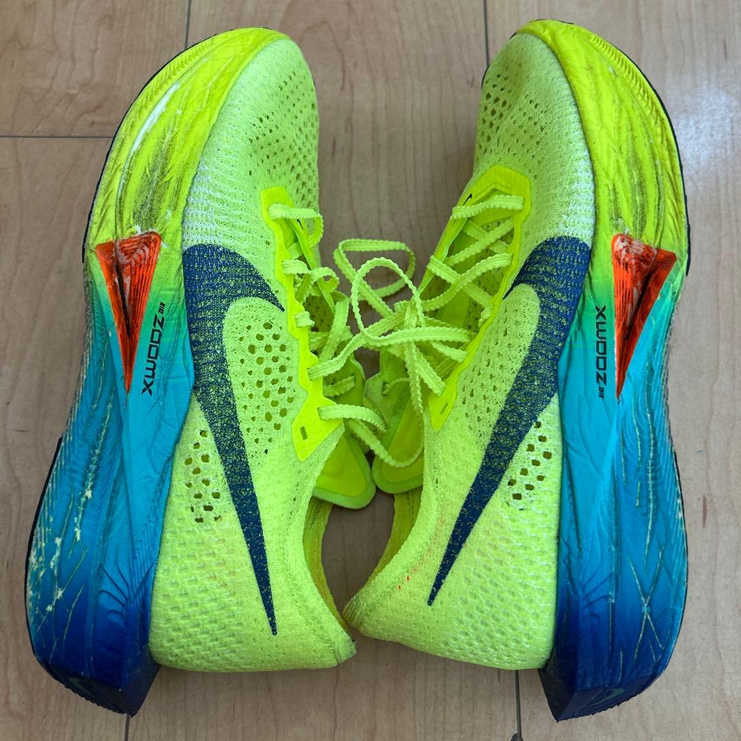NIKE ヴェイパーフライ3