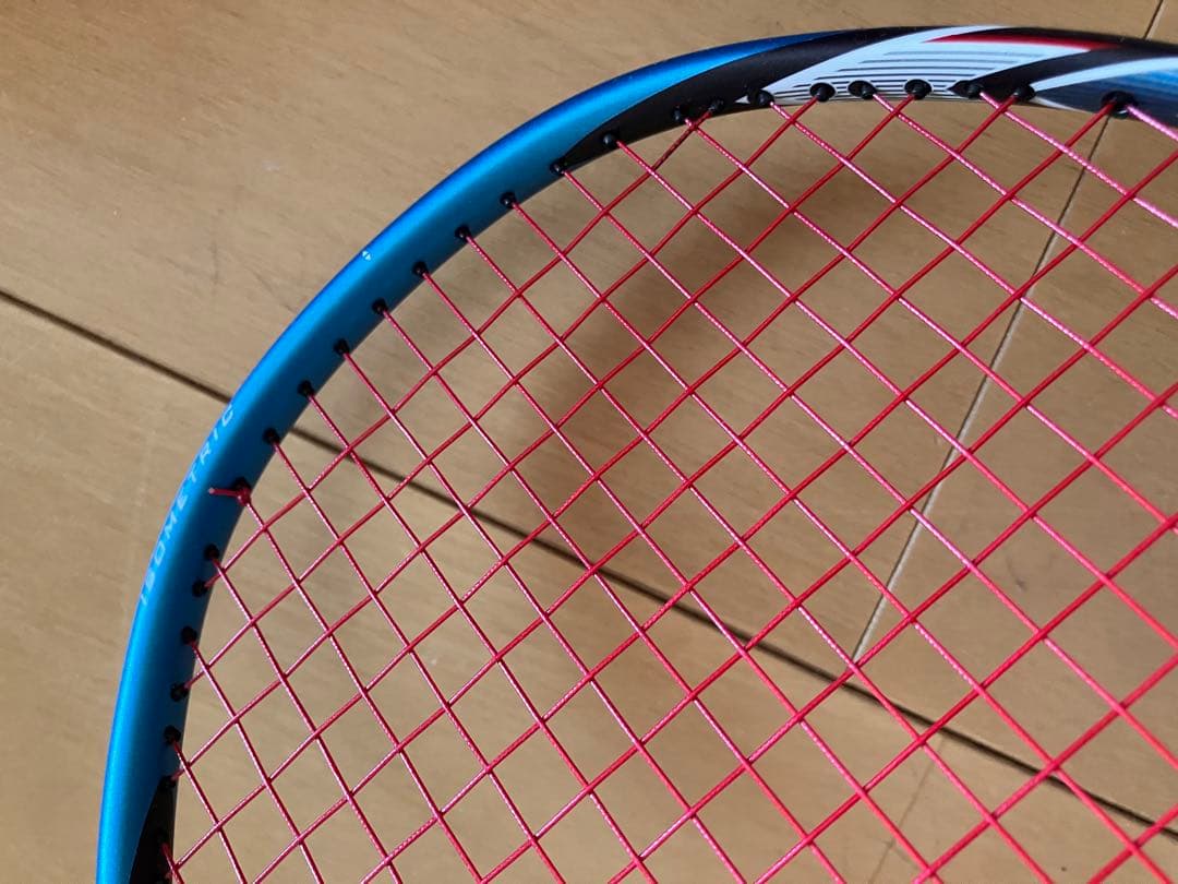 【廃盤】YONEX アークセーバーFB 5UG5 未使用 ガット強チタン