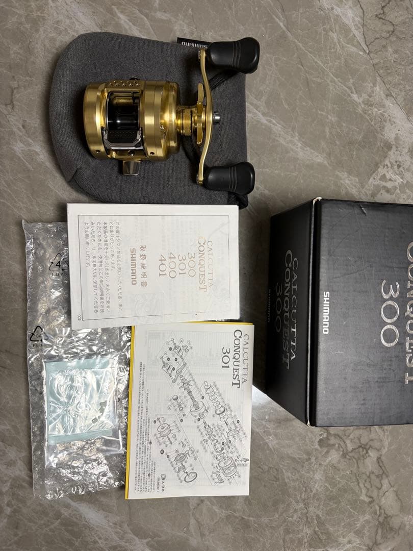 18シマノ CALCUTTA CONQUEST 300