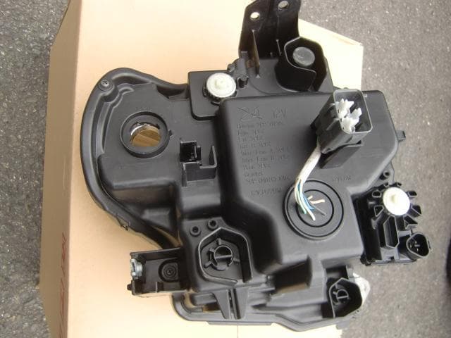クロスビー MN71S　左ヘッドランプ