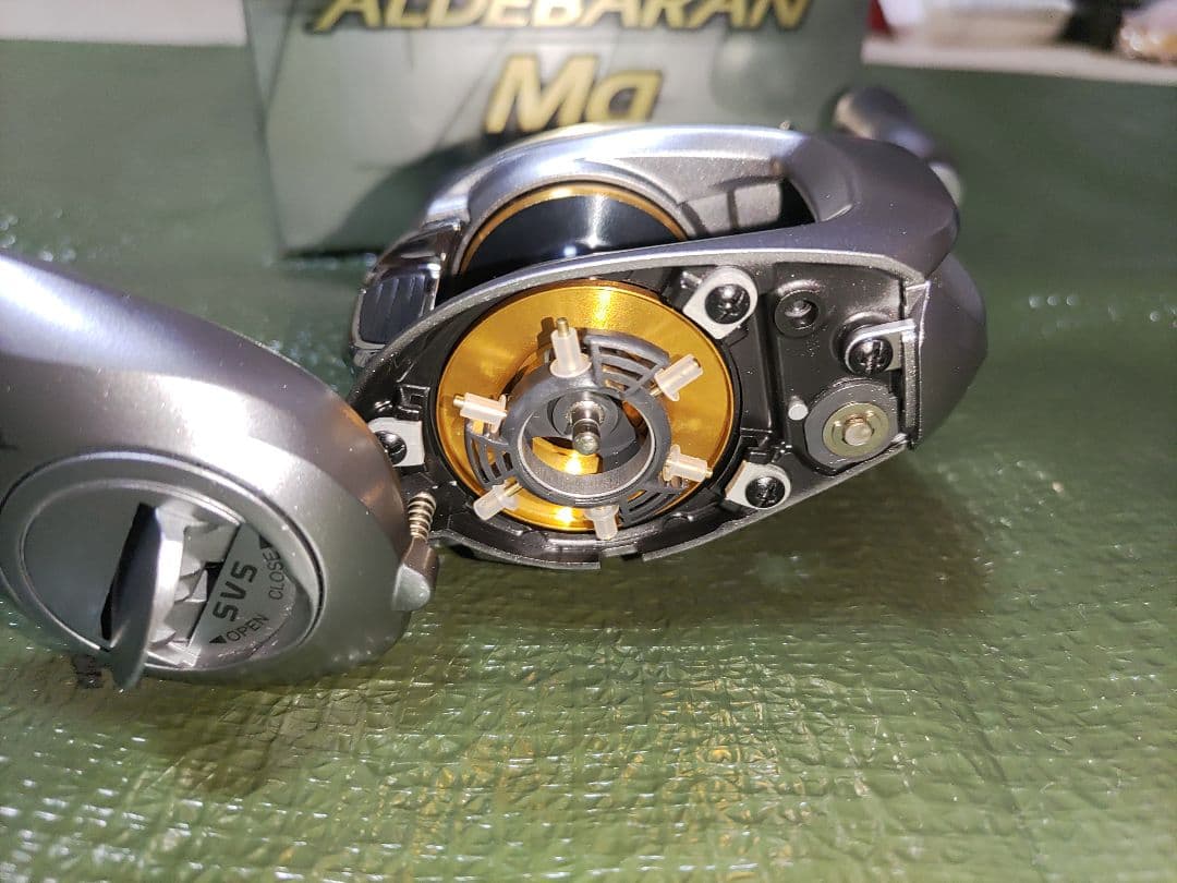 シマノ09アルデバランmgレフト（極美品）夢屋BFSスプール及び純正ハンドル付属