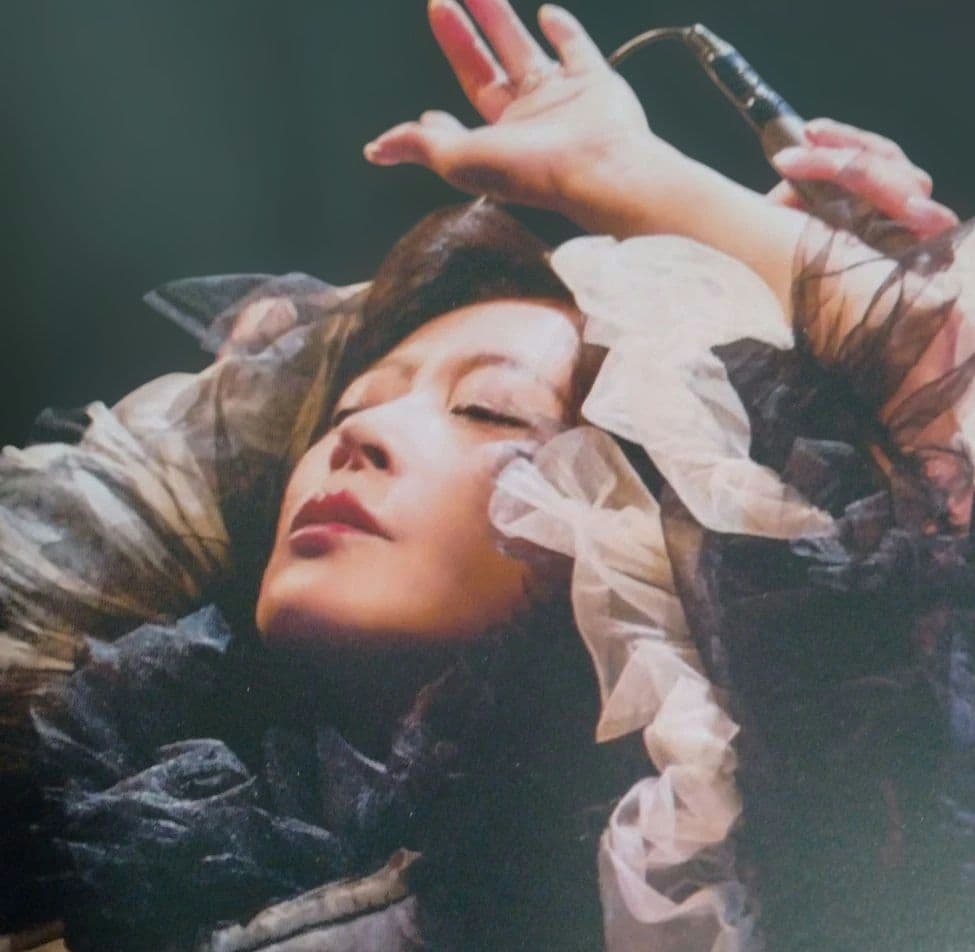 中森明菜写真展ポスター、LPレコード　中森明菜　／　ベストアルバム