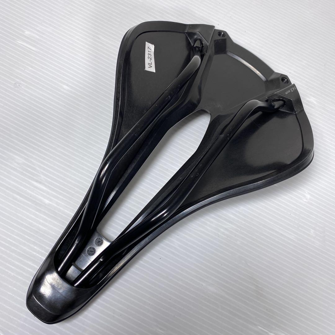 【ほぼ未使用】スペシャライズド POWER COMP サドル 143mm