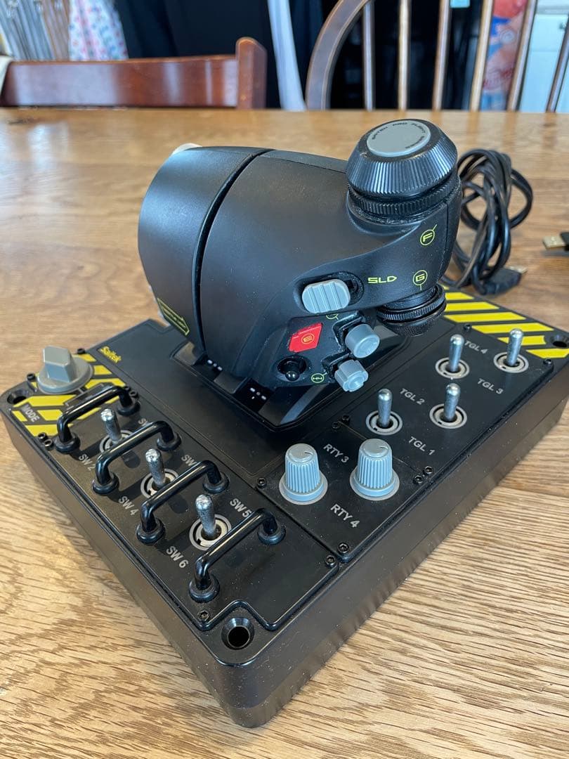Saitek X-55 フライトシュミレーター