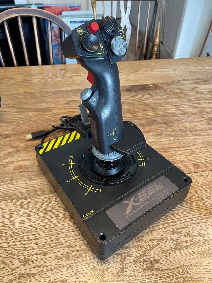 Saitek X-55 フライトシュミレーター