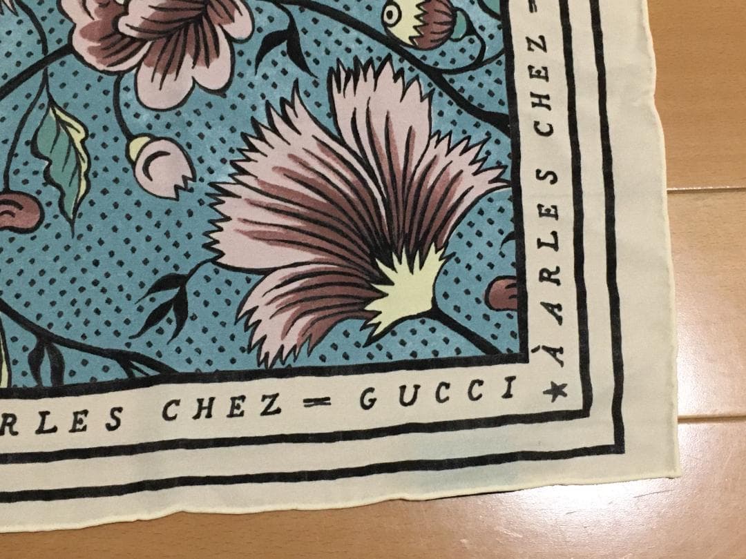 【美品】GUCCI グッチ スカーフ フローラル 花柄 シルク イタリア製