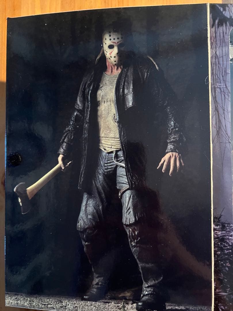 NECA Friday the 13th Jason Voorheesフィギュア