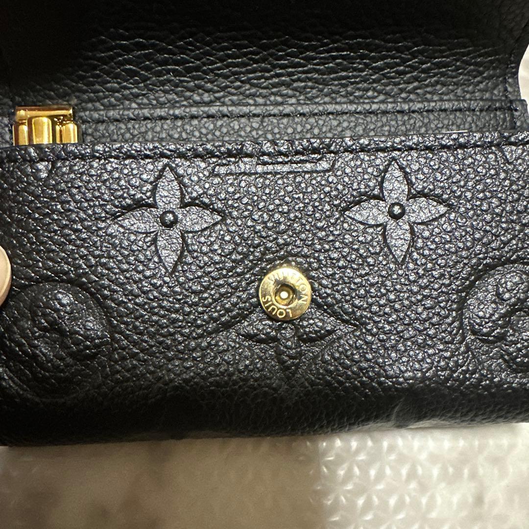 LOUIS VUITTON ブラックキーケース